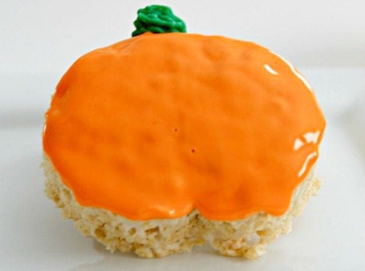 Halloween Rice Krispie Treats Pumpkin