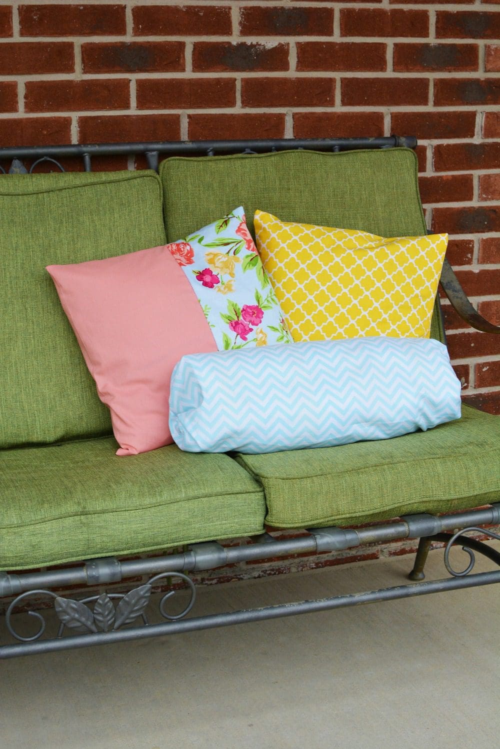 DIY Spring Throw and Bolster Pillows #WaverlyInspirations #InaWaverlyWorld