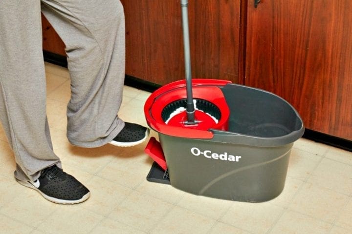 O-Cedar EasyWring Spin Mop and Bucket System #WRINGinSpring