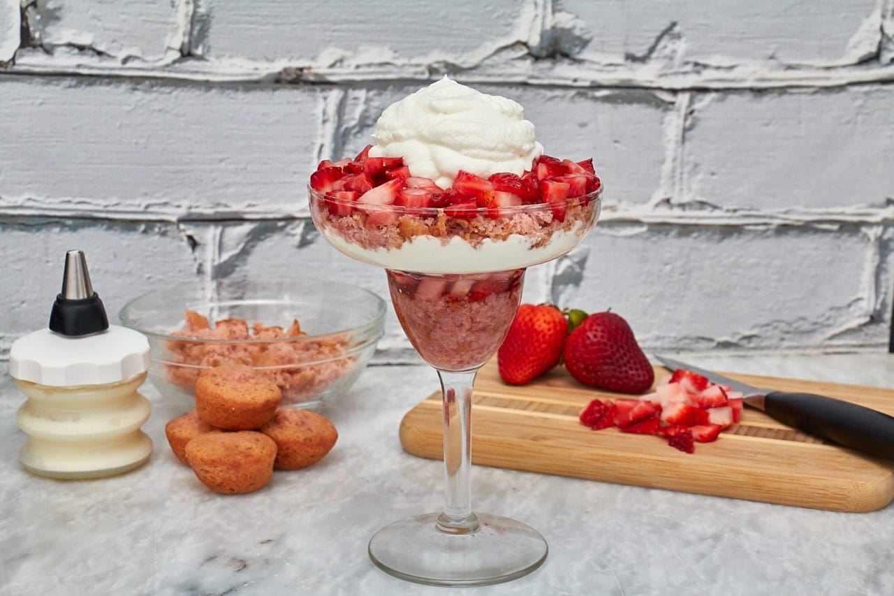 Entenmann’s Little Bites Strawberry Yogurt Muffins Parfait Recipe #LoveLittleBites