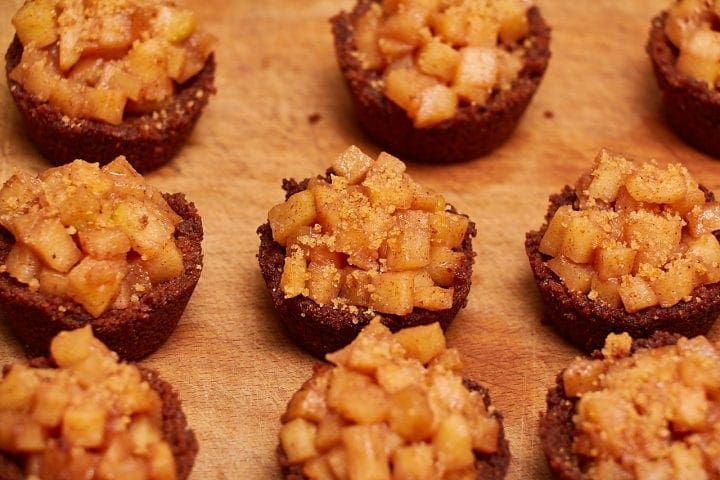 Mini Cinnamon Apple Crisps Recipe